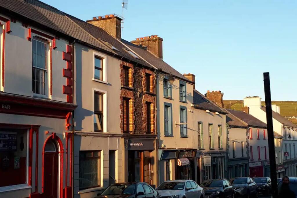 Centre Of Dingle Town - Luxury Holiday Apartment Dış mekan fotoğraf