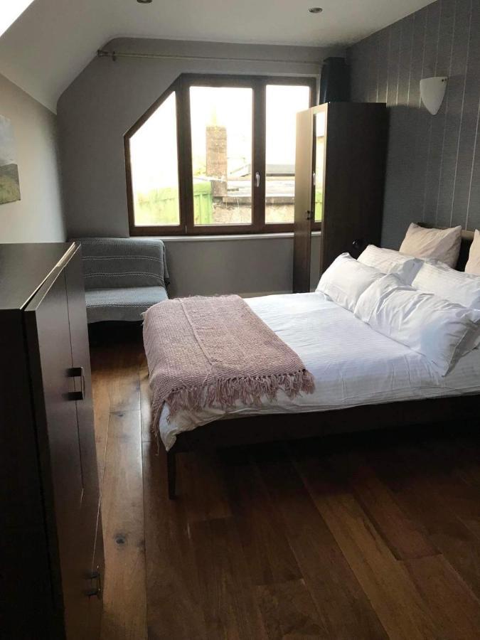 Centre Of Dingle Town - Luxury Holiday Apartment Dış mekan fotoğraf