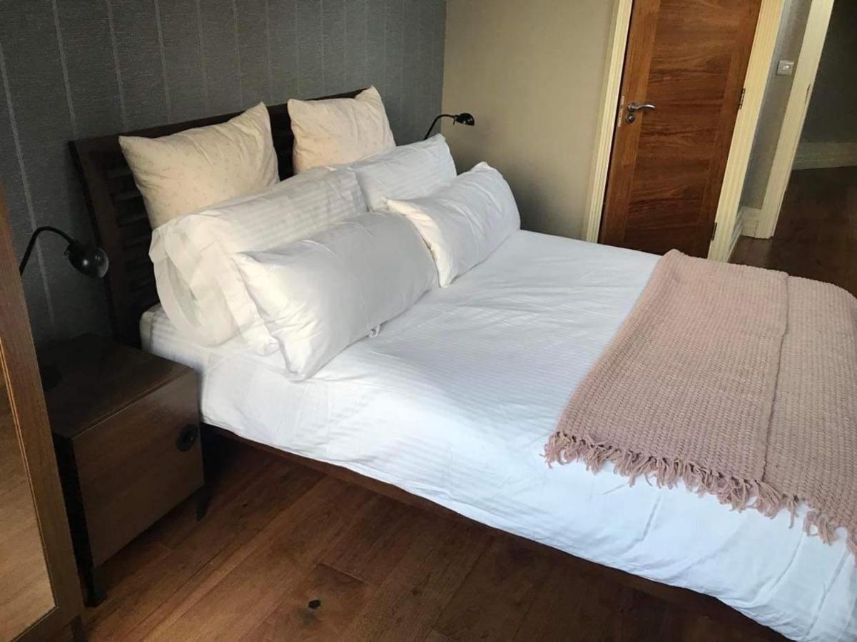 Centre Of Dingle Town - Luxury Holiday Apartment Dış mekan fotoğraf